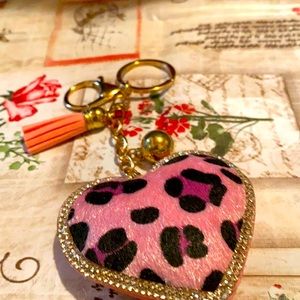 Leopard Heart Rhinestone Tassel Keychain